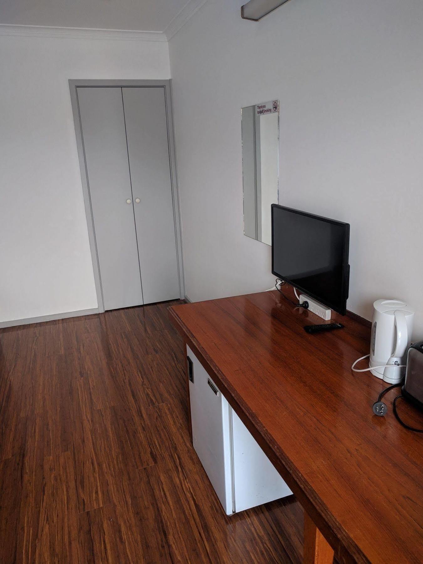 Beaconsfield Lodge Motel Ngoại thất bức ảnh
