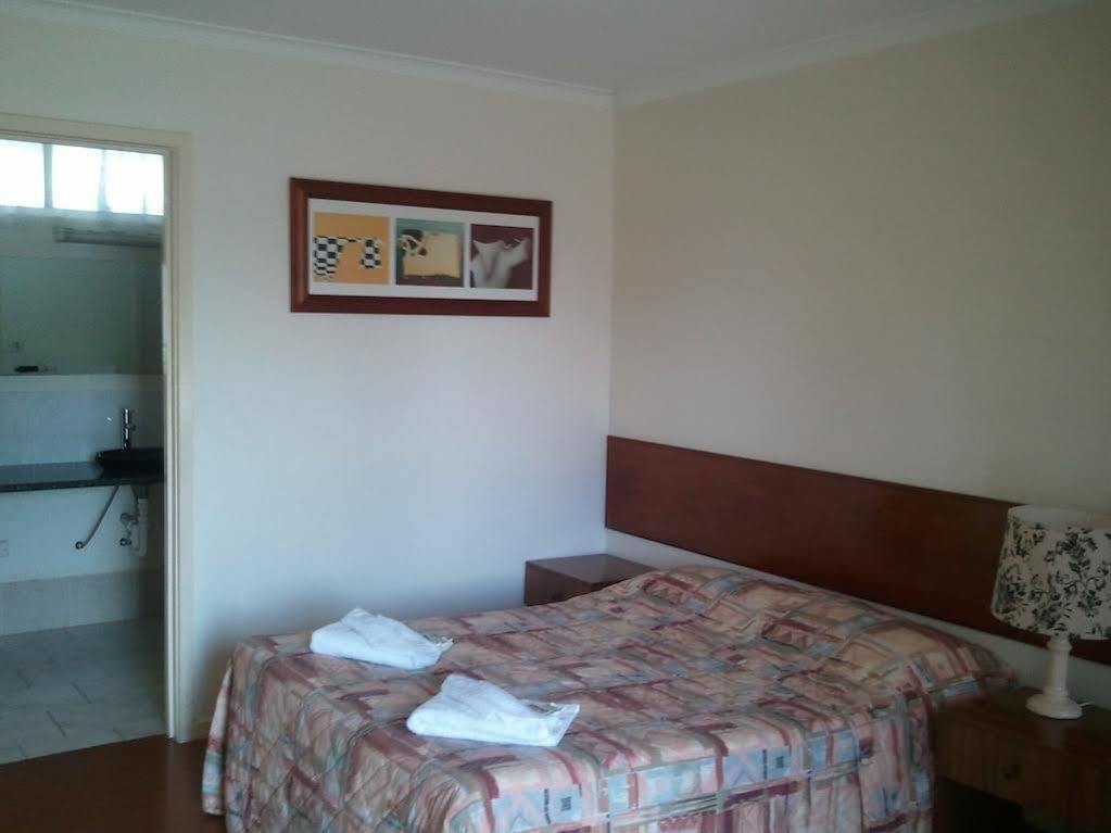 Beaconsfield Lodge Motel Ngoại thất bức ảnh